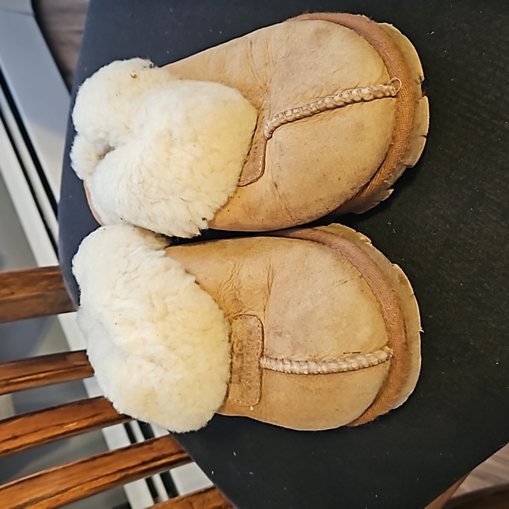Ugg slippers